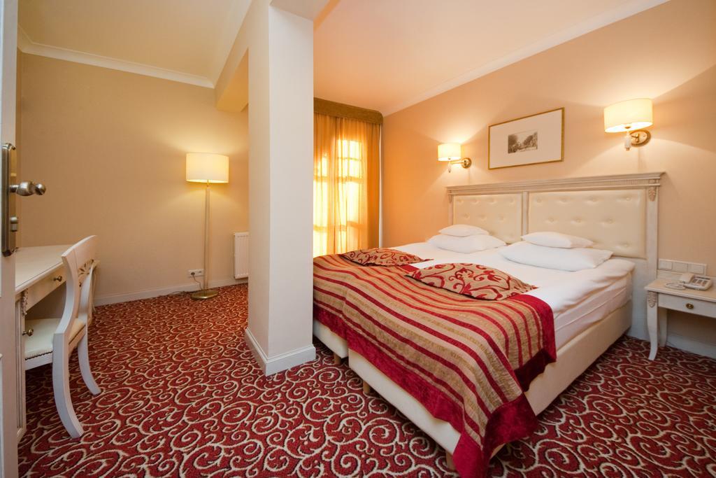 Hotel Royal Baltic 4* Luxury Boutique 우스트카 외부 사진